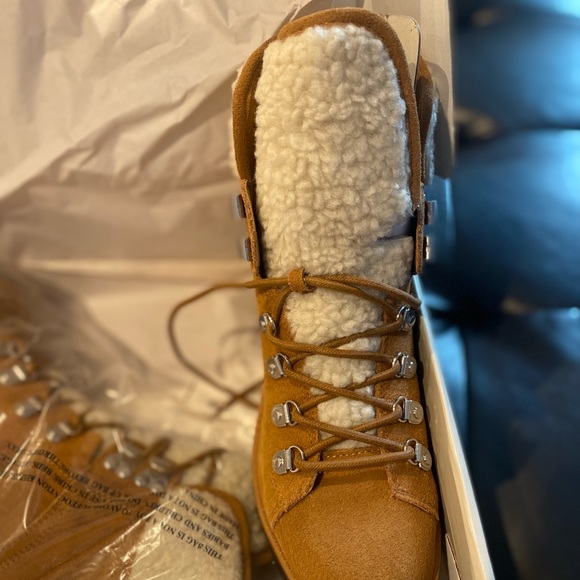 Marc fisher booties - Picture 2 of 6